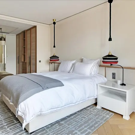2br St Honore Vandome *